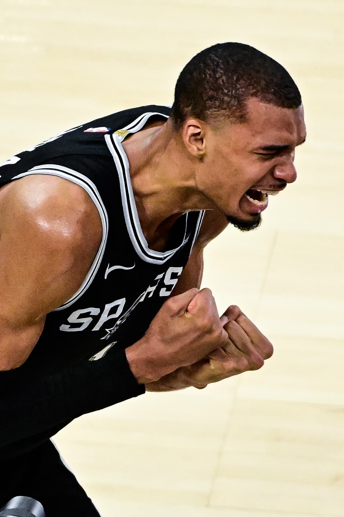 웸반야마 '22세 파이널 MVP' 도전···스퍼스, 12년 만에 NBA 파이널 진출