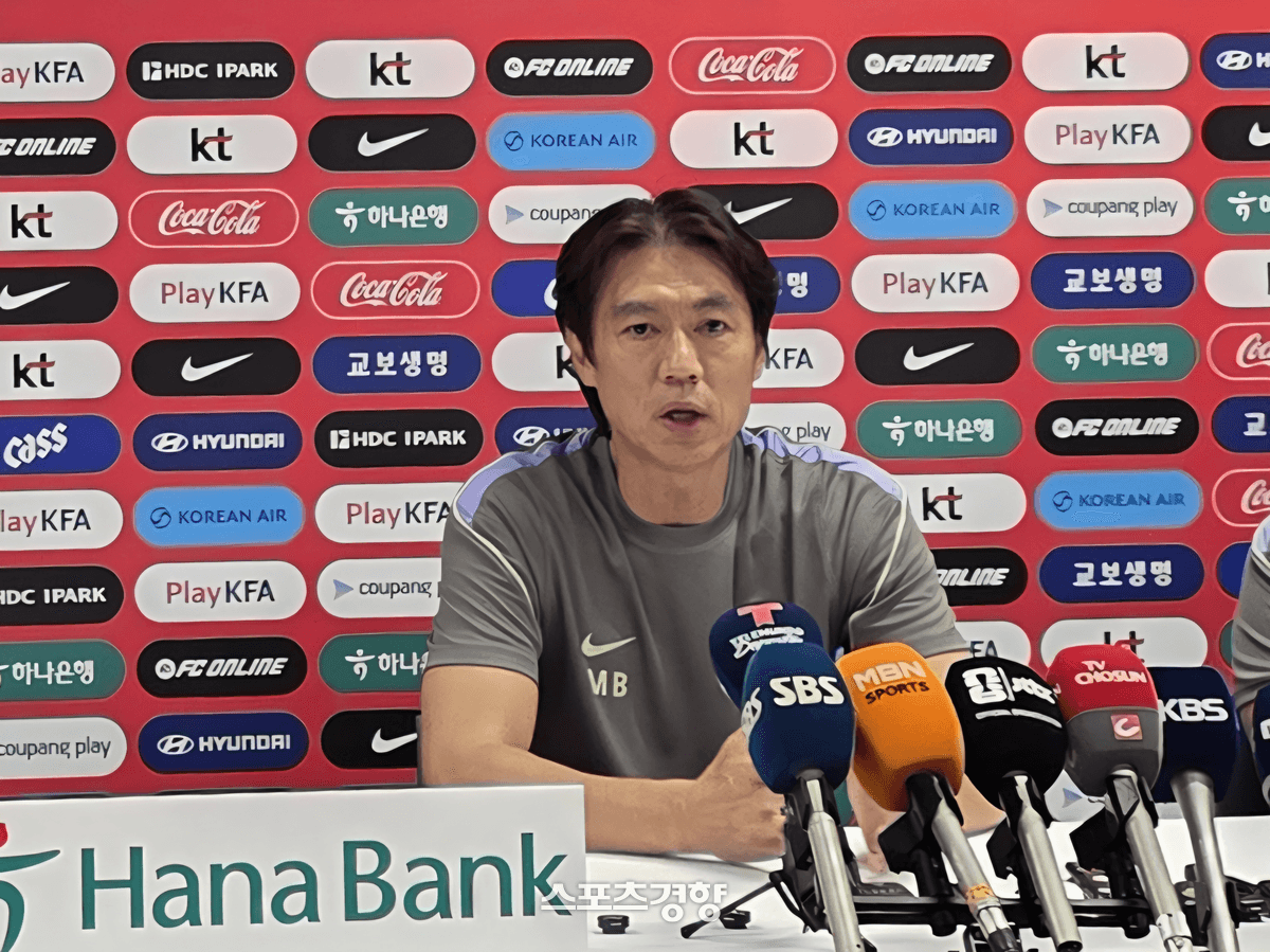홍명보 감독 '날씨 고민' 멕시코서 체코전 대비, 오전 훈련 검토