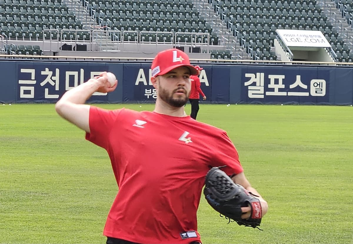 SSG 신규 외국인 투수 토마스 해치 "KBO 리그 기대된다"