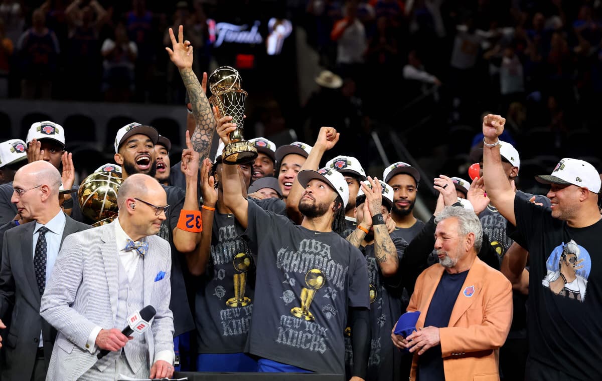 뉴욕 닉스, 53년 만에 NBA 우승 정상 등극…브런슨 45점 폭발
