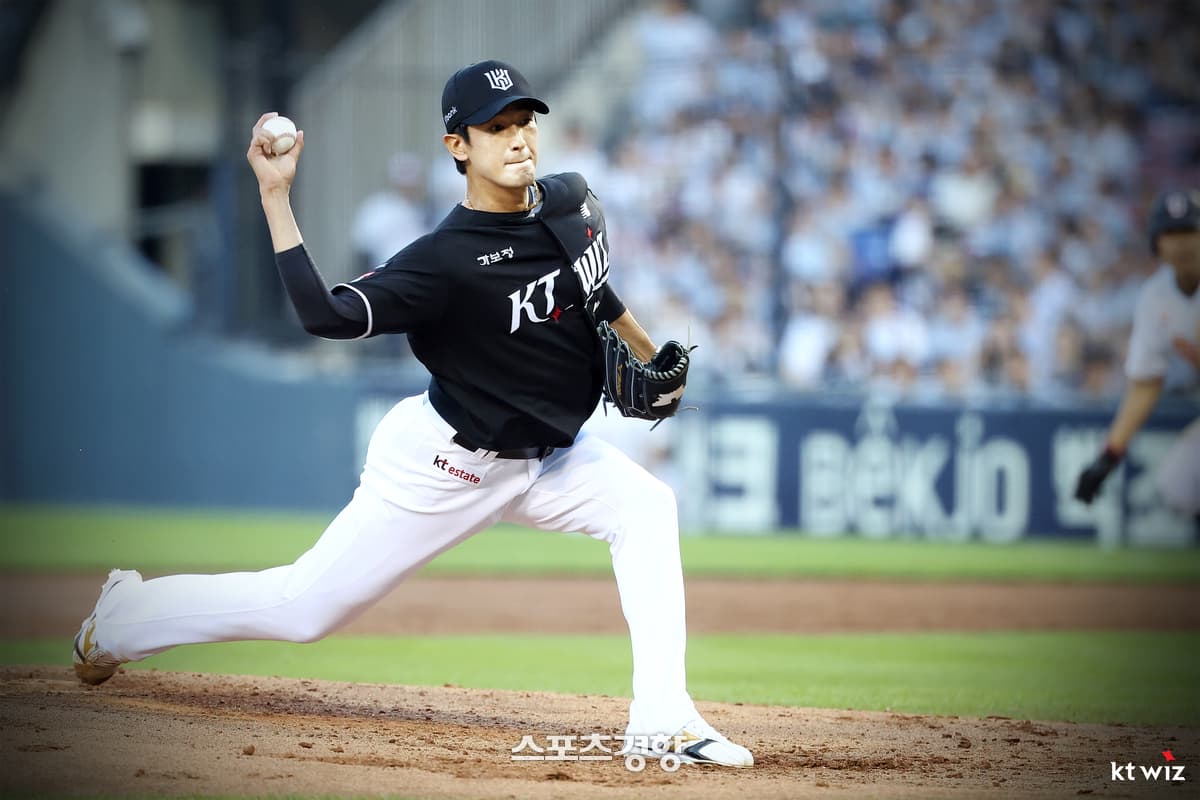 KT, 고영표 4연승 투구+안현민 2타점으로 두산 6-2 격파...3연승 질주