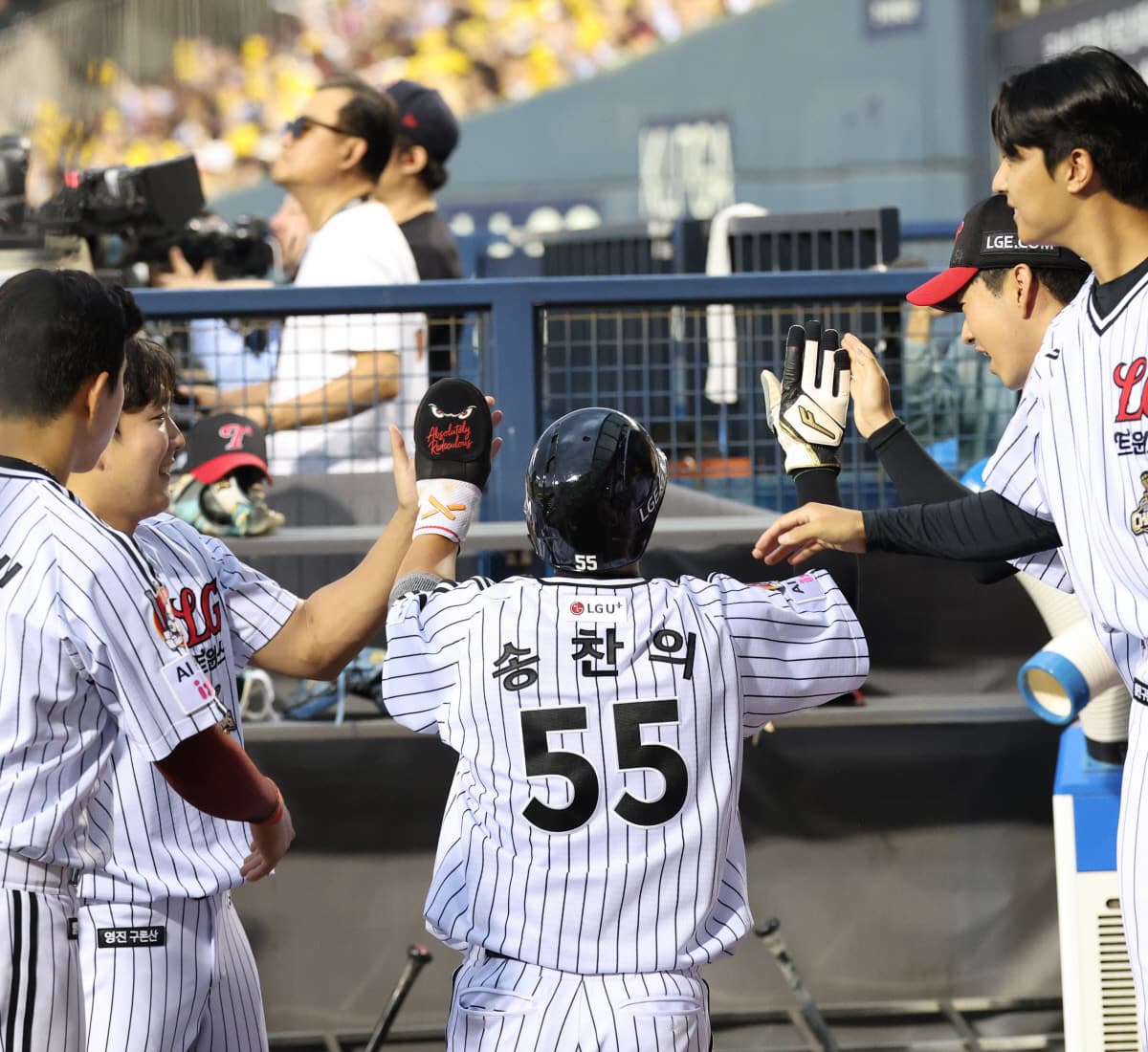 LG, 송찬의·문정빈의 신성 우타 거포로 좌승사자들 격파